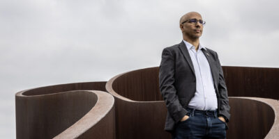 Van Guantánamo naar de wereldpodia: Mohamedou Ould Slahi